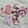 Prénom en bois  arc en ciel et papillons pour décoration de chambre d'enfant ou cadeau de naissance