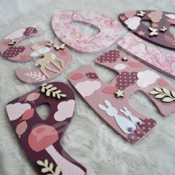 Prénom en bois pour décoration de chambre d'enfant ou cadeau de naissance avec biche et renard
