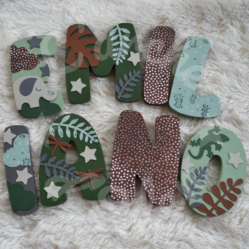 Prénom en bois pour décoration de chambre d'enfant ou cadeau de naissance sur le thème de la jungle