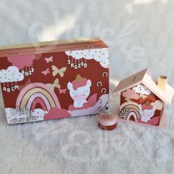 Cadeau de naissance thème Panthère, boite à souvenirs personnalisée avec une tirelire et boite a dents