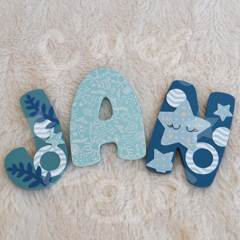 Prénom en bois sur le theme de l ocean pour décoration de chambre d'enfant ou cadeau de naissance
