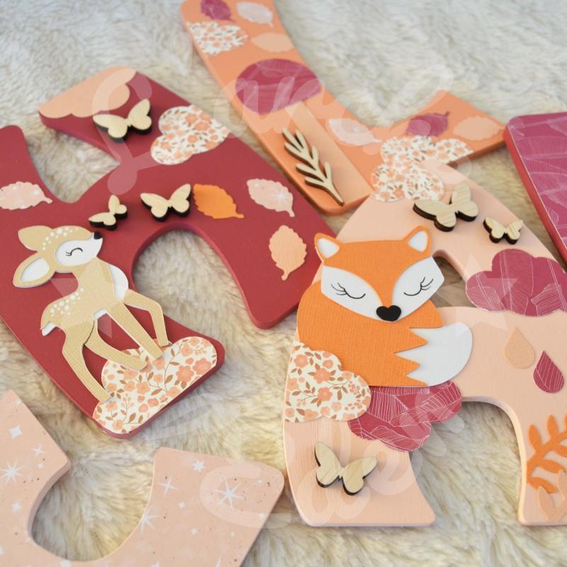 Prénom en bois pour décoration de chambre d'enfant ou cadeau de naissance avec biche et renard Prénom en bois pour décoration de chambre d'enfant ou cadeau de naissance avec biche et renard
