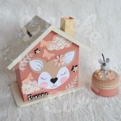 Cadeau de naissance thème Biche, boite à souvenirs personnalisée avec une tirelire et boite a dents