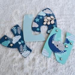 Prénom en bois pour décoration de chambre d'enfant ou cadeau de naissance avec des animaux de la jungle