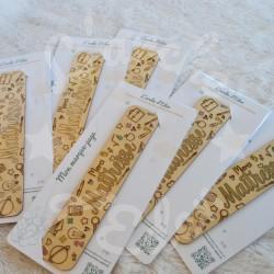 Marque page en bois pour cadeau de fin d annee Merci maitresse
