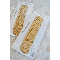 Marque page en bois pour cadeau de fin d annee Merci maitresse