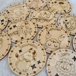 Aimant en bois pour enfant signe astrologique