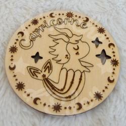 Aimant en bois pour enfant signe astrologique
