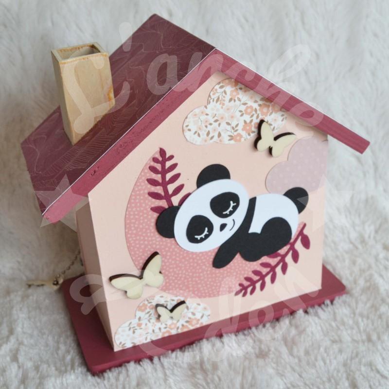 Tirelire panda endormi personnalisée au prénom de l'enfant Tirelire panda endormi personnalisée au prénom de l'enfant