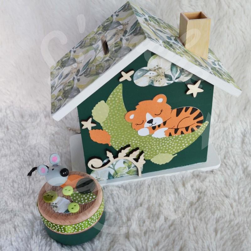 Tirelire tigre dans la jungle personnalisée pour enfant ou cadeau de naissance Tirelire tigre dans la jungle personnalisée pour enfant ou cadeau de naissance