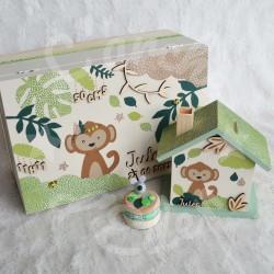 Cadeau de naissance thème Panthère, boite à souvenirs personnalisée avec une tirelire et boite a dents