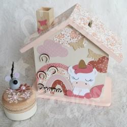 Tirelire licorne et arc en ciel personnalisée pour enfant ou cadeau de naissance