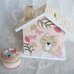 Tirelire chat et papillons personnalisée pour enfant ou cadeau de naissance