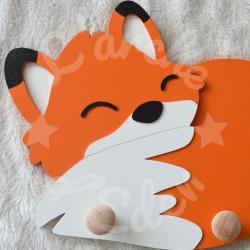 Porte manteau tigre en bois pour chambre d enfant