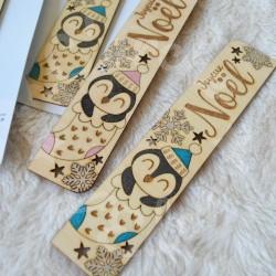 Marque page en bois pour enfant avec pingouin et chaussette de noël