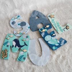 Prénom en bois pour décoration de chambre d'enfant ou cadeau de naissance avec baleine et animaux de la mer
