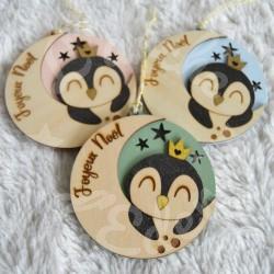 boule de noel pingouin en bois pour enfant a personnaliser