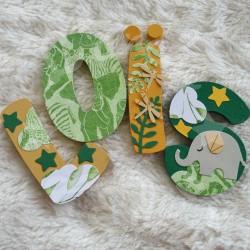 Prénom en bois pour décoration de chambre d'enfant ou cadeau de naissance sur le thème de la savane