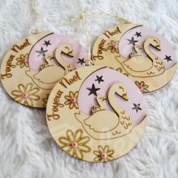 boule de noel cygne en bois pour enfant a personnaliser