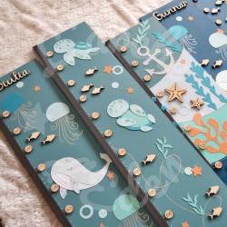 Toise pour chambre d'enfant en bois décoration baleine et tortues