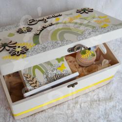 Cadeau de naissance renard et décor d'automne, boite à souvenirs personnalisée avec une tirelire et boite a dents