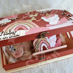 Cadeau de naissance renard et décor d'automne, boite à souvenirs personnalisée avec une tirelire et boite a dents