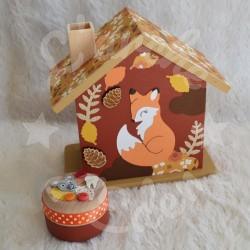 Cadeau de naissance renard et décor d'automne, boite à souvenirs personnalisée avec une tirelire et boite a dents
