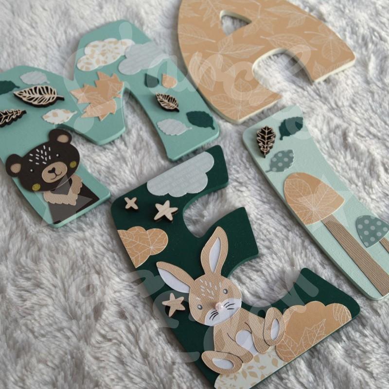 Prénom en bois pour décoration de chambre d'enfant ou cadeau de naissance avec animaux de la foret