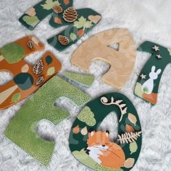 Prénom en bois pour décoration de chambre d'enfant ou cadeau de naissance avec animaux de la foret