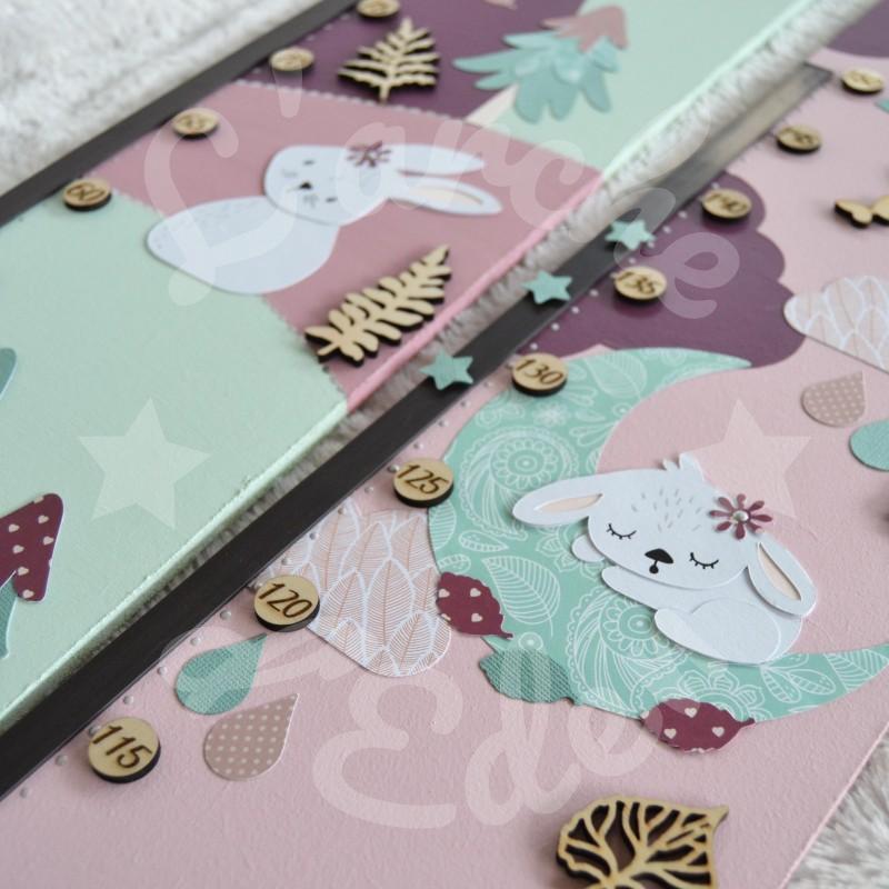 Toise pour chambre d'enfant en bois décoration lapin et foret