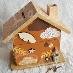 Tirelire lion dans la savane  en bois pour enfant a personnaliser