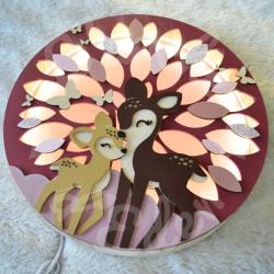 Veilleuse en bois avec biche et faon pour chambre d'enfant