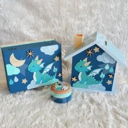 Cadeau de naissance Dragon composé d'une tirelire, d'une boite à dents et d'une boite a trésors