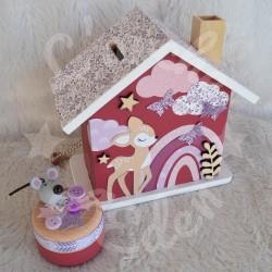 Cadeau de naissance Faon et papillons composé d'une tirelire, d'une boite à dents et d'une boite a trésors