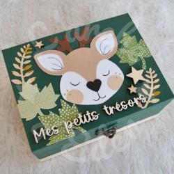 Cadeau de naissance Cerf composé d'une tirelire, d'une boite à dents et d'une boite a trésors
