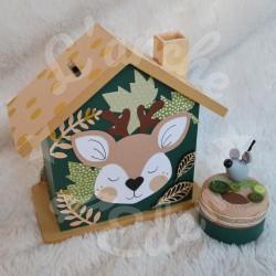 Cadeau de naissance Cerf composé d'une tirelire, d'une boite à dents et d'une boite a trésors