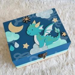 Cadeau de naissance Dragon composé d'une tirelire, d'une boite à dents et d'une boite a trésors