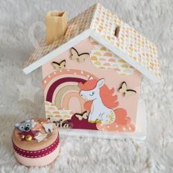Cadeau de naissance thème licorne, boite à souvenirs personnalisée avec une tirelire et boite a dents