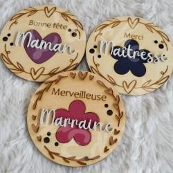 Magnet en bois personnalisé a offrir fleur ou coeur