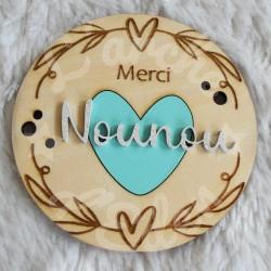 Magnet en bois personnalisé a offrir fleur ou coeur