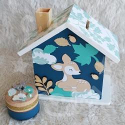 Tirelire faon endormi et feuilles d automne en bois pour enfant a personnaliser