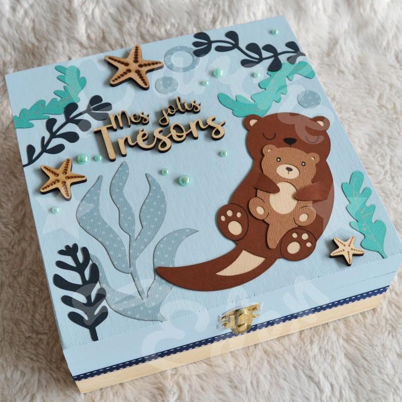 Boite à trésors en bois Loutre pour souvenirs d enfant