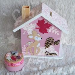 Cadeau de naissance thème faon et décor d automne, boite à souvenirs personnalisée avec une tirelire et boite a dents
