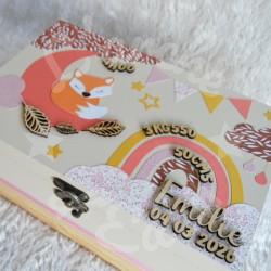 Boite à souvenirs de naissance personnalisée décoration renard et arc en ciel