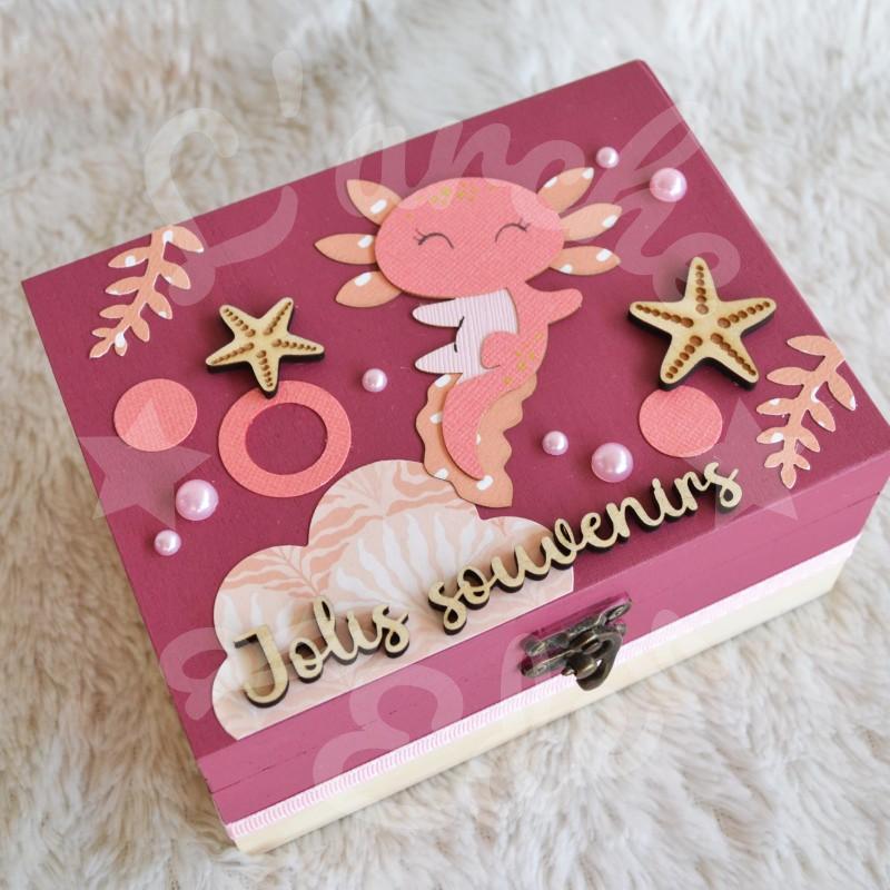 Boite à trésors en bois avec Axolotl pour souvenirs d enfant