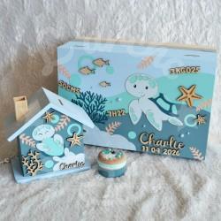 Cadeau de naissance thème tortue de mer, boite à souvenirs personnalisée avec une tirelire et boite a dents