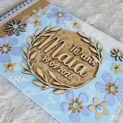 Decoration de bapteme urne et livre d or avec couronne de fleurs à personnaliser