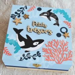 Boite à trésors en bois Orque et corail pour souvenirs d enfant