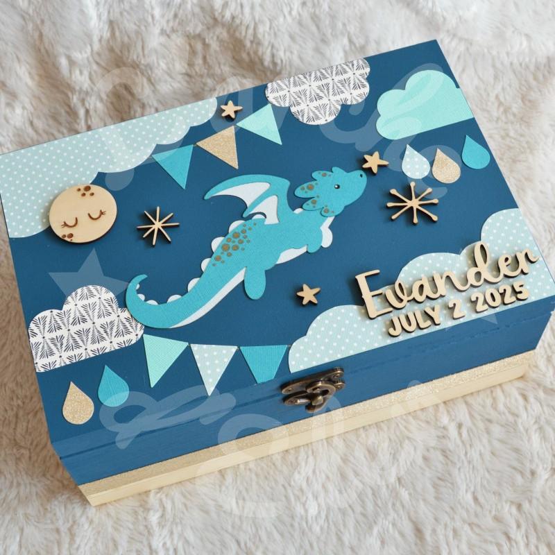 Boite à souvenirs de naissance personnalisée décoration dragon et nuages
