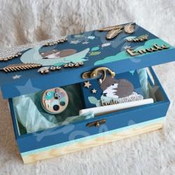 Cadeau de naissance renard et décor de la foret, boite à souvenirs personnalisée avec une tirelire et boite a dents
